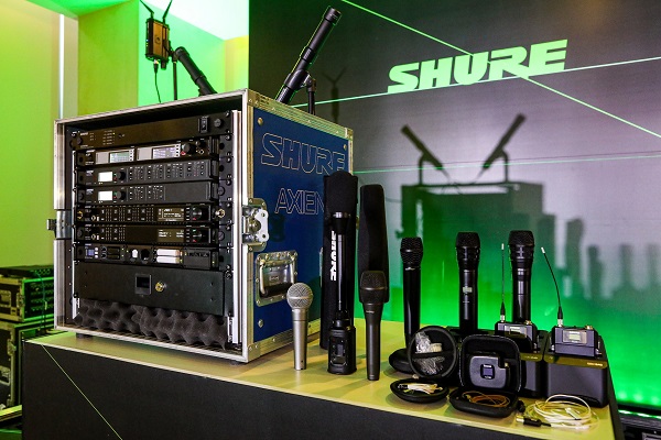 Shure-ADX5D-1.jpg